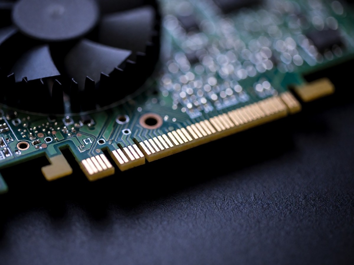 Stop burning budgets on inefficient agentic architectures