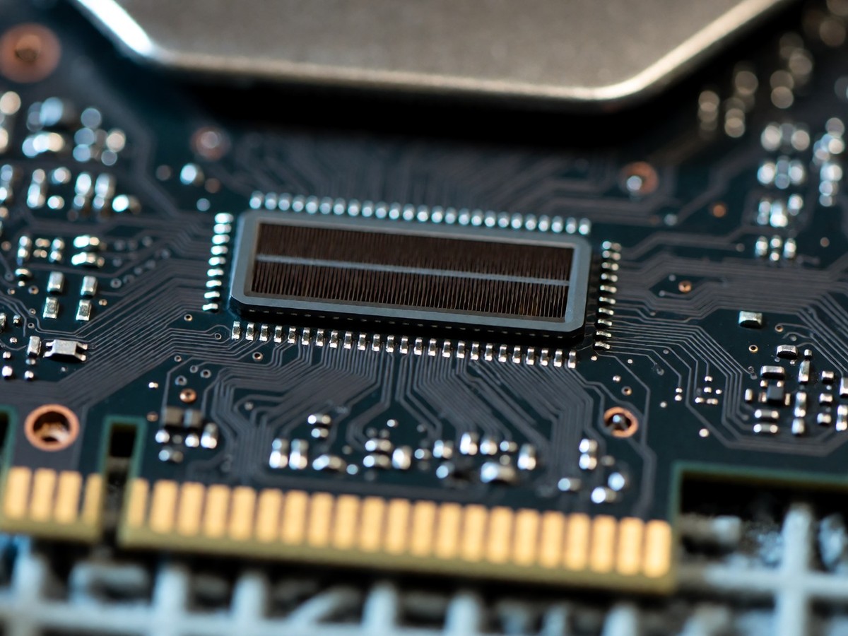 Common mistakes in Databricks DBRX 132B MoE fine-tuning