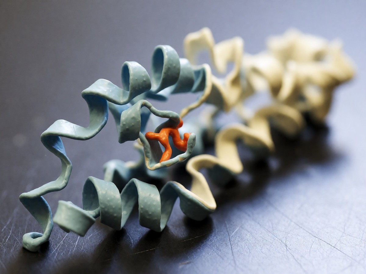 AlphaFold 3 and Isomorphic Labs drug design capabilities